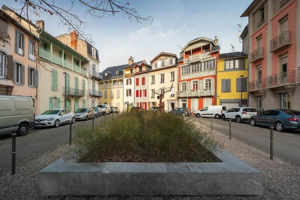 Terrasse, Jardin,, Appartement 80M², Vue Montagne, Wifi, Bureau Bagnères-de-Bigorre Eksteriør bilde